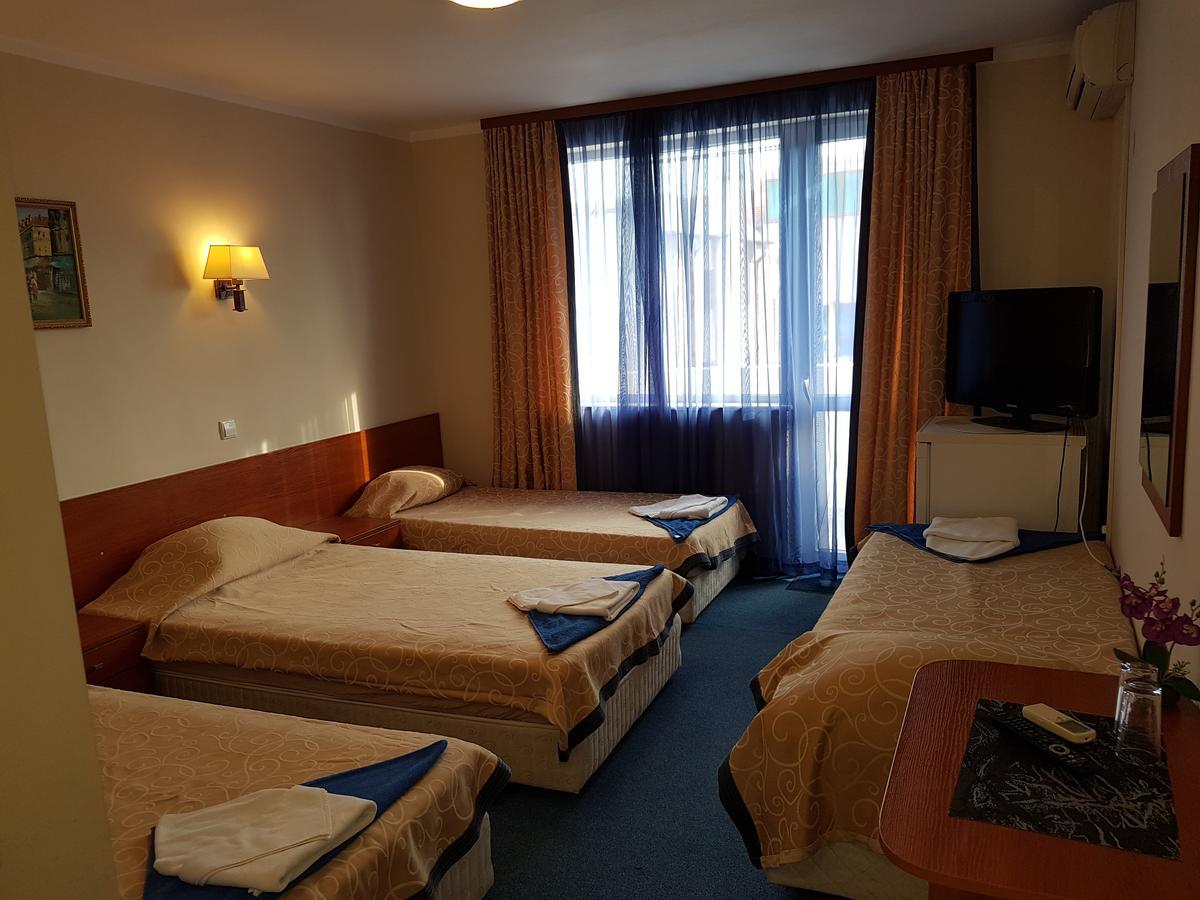 Guest House Markovi Ravda Buitenkant foto