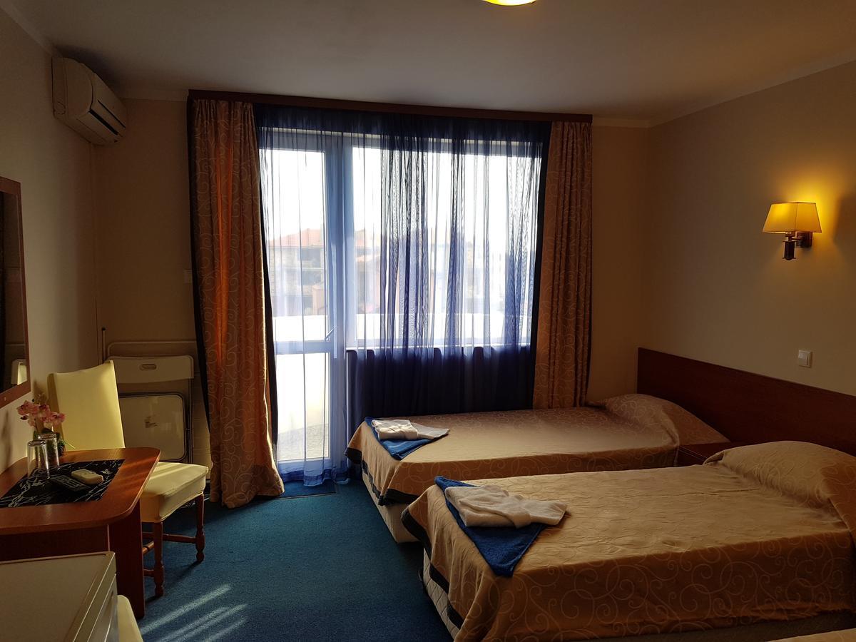 Guest House Markovi Ravda Buitenkant foto