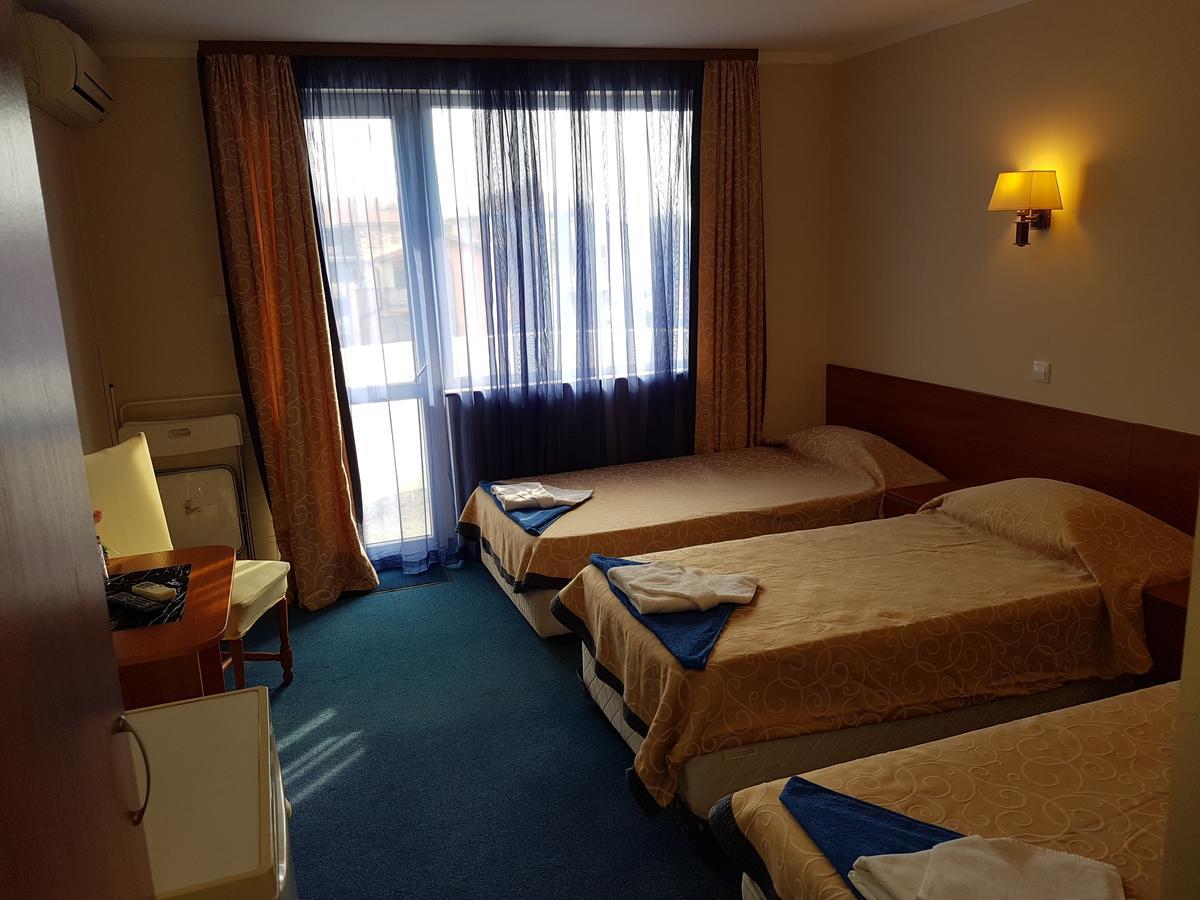 Guest House Markovi Ravda Buitenkant foto