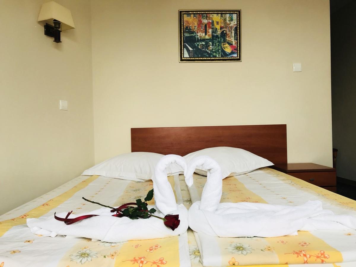 Guest House Markovi Ravda Buitenkant foto